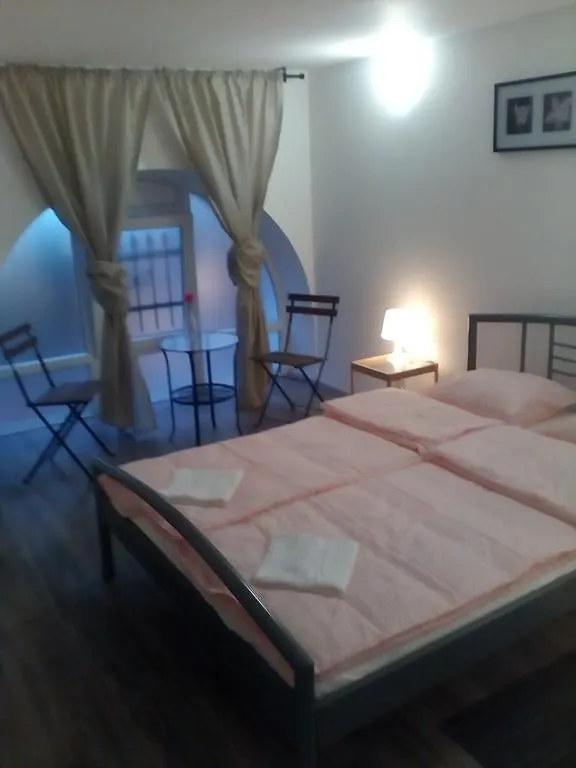 Delta Motel Budapest